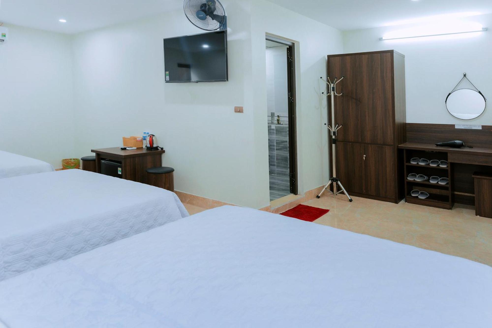 Thu Ha Hotel Uong Bi Exteriér fotografie