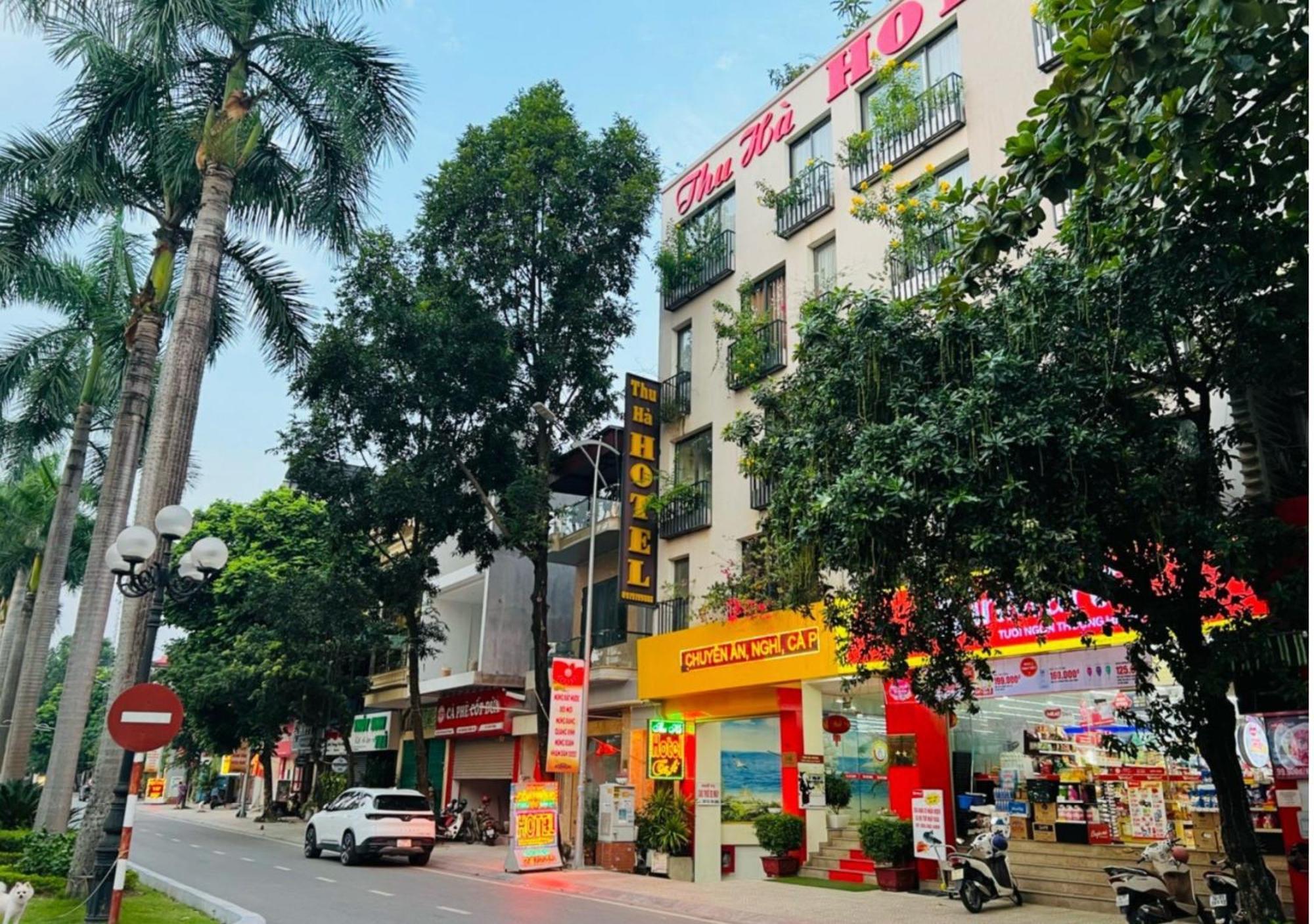 Thu Ha Hotel Uong Bi Exteriér fotografie